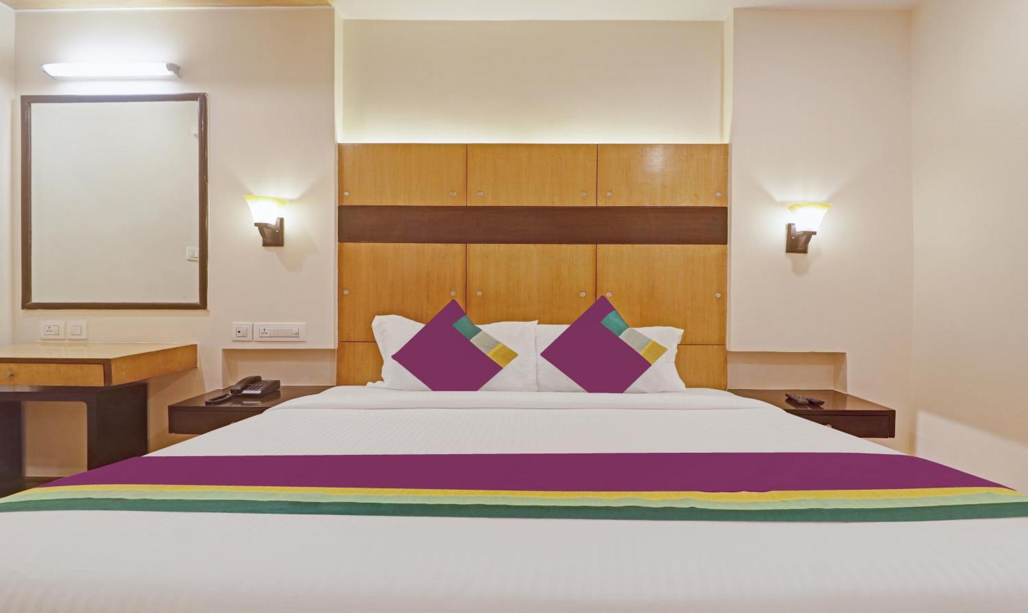 Treebo Premium Seven Lake View Hajdarabad Zewnętrze zdjęcie