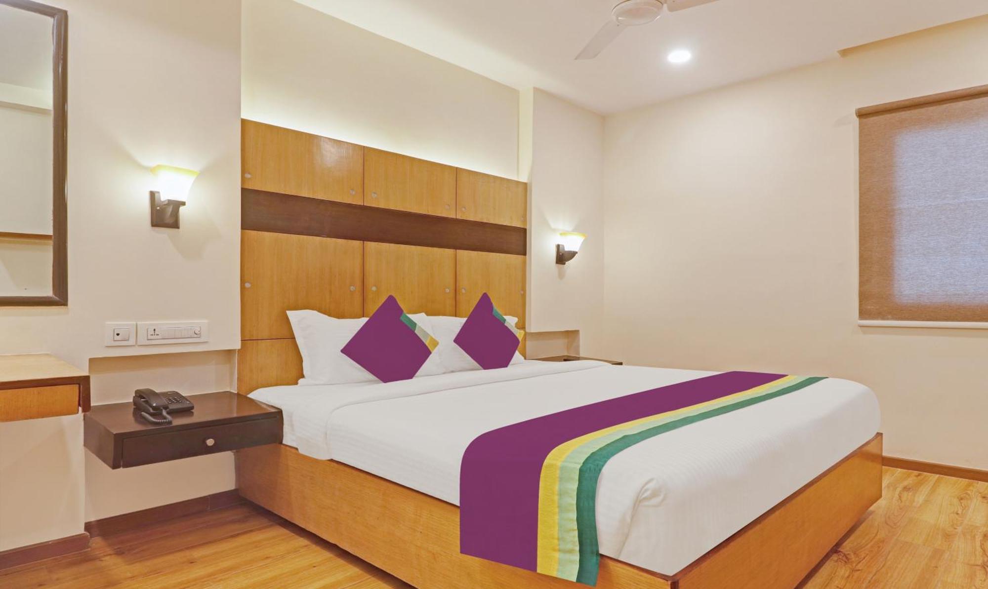 Treebo Premium Seven Lake View Hajdarabad Zewnętrze zdjęcie