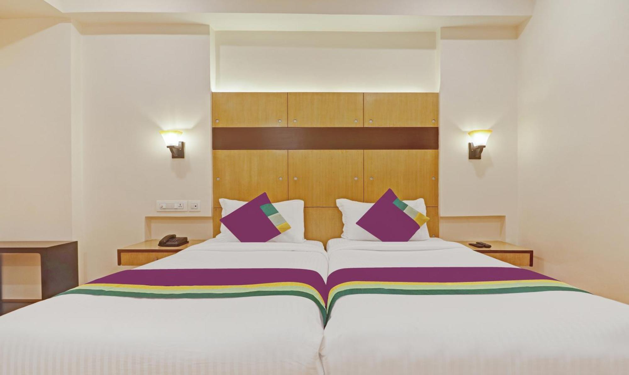 Treebo Premium Seven Lake View Hajdarabad Zewnętrze zdjęcie